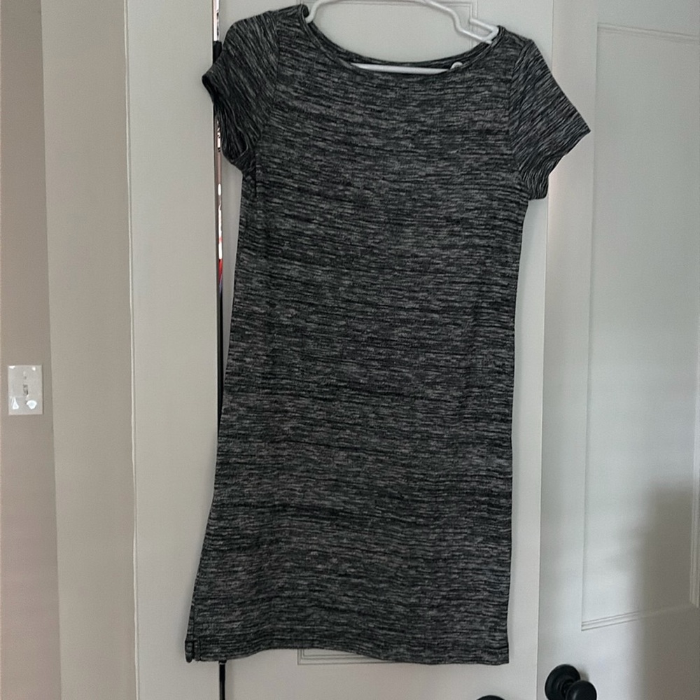 Loft < dress